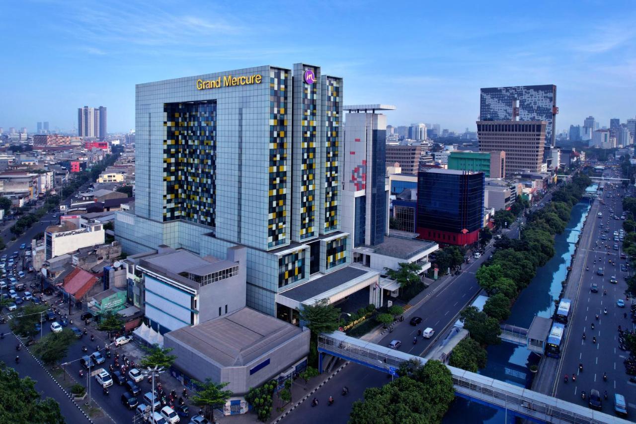 Grand Mercure Jakarta Harmoni Esterno foto