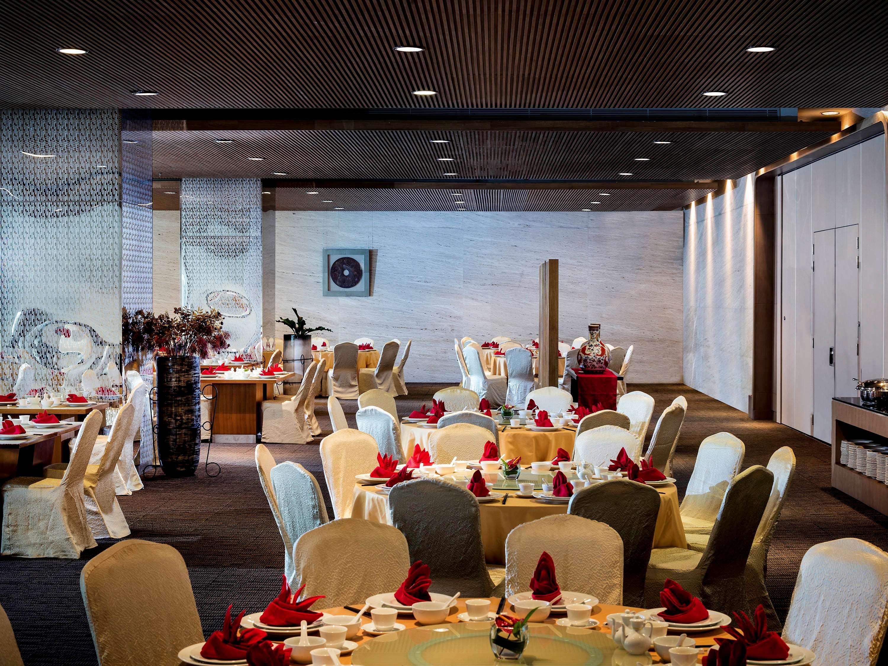 Grand Mercure Jakarta Harmoni Esterno foto