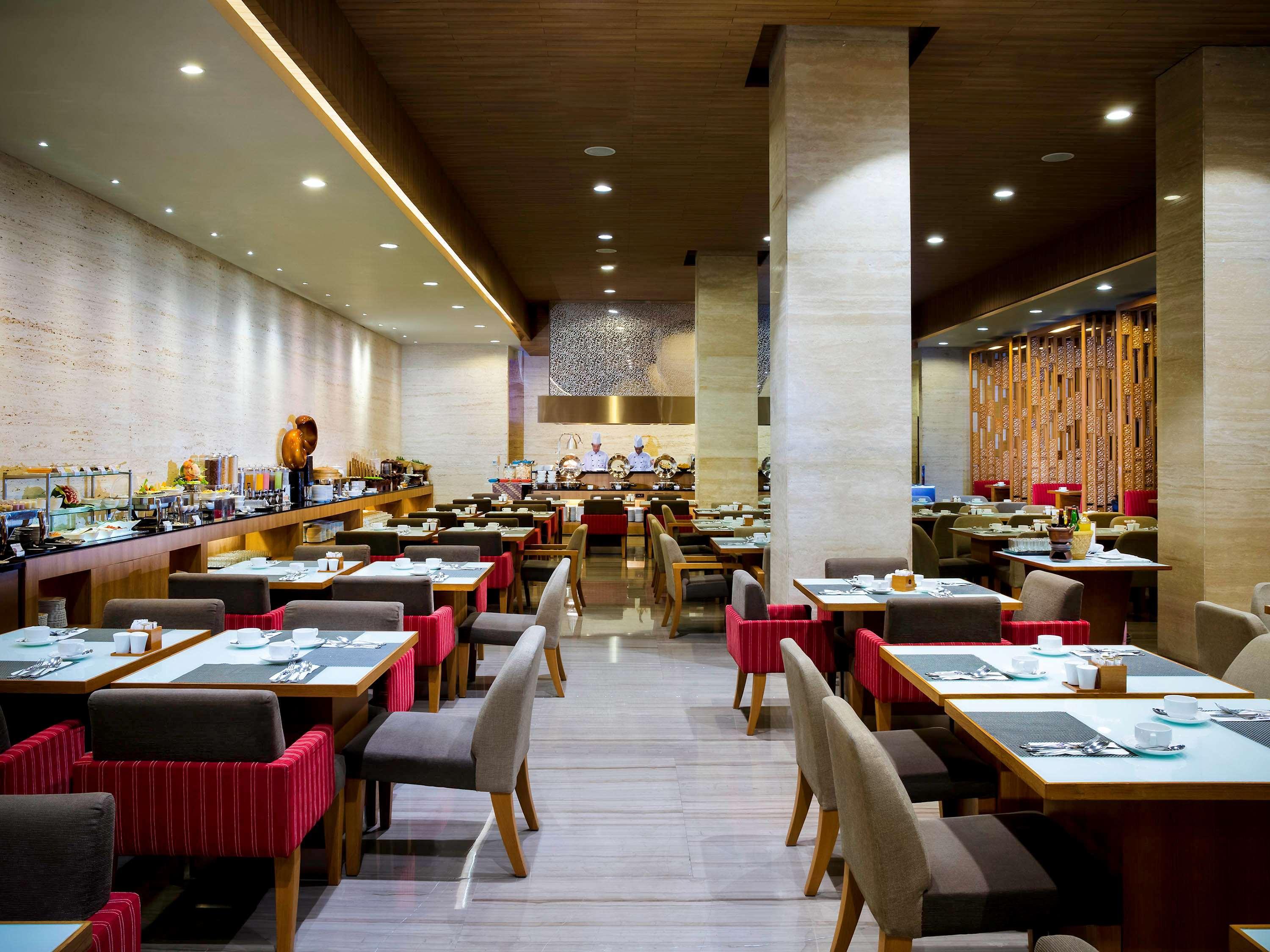 Grand Mercure Jakarta Harmoni Esterno foto